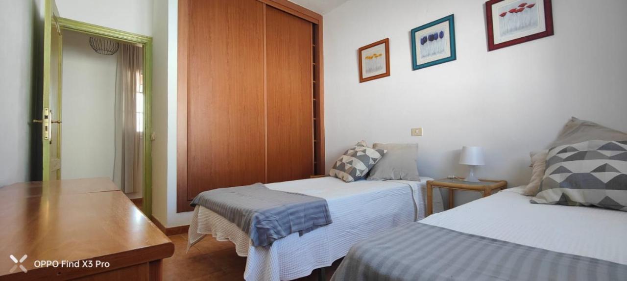 4 Family Home With Pool, Fuerteventura-Gran Tarajal Juan Gopar Exterior foto